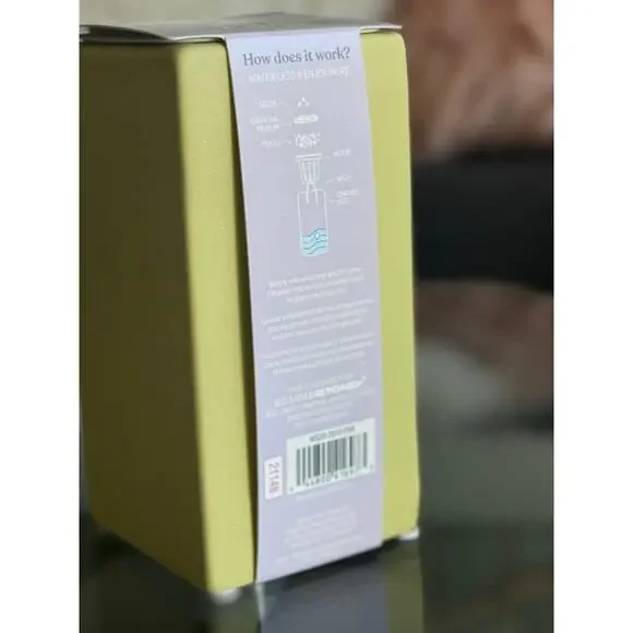 Organic Sage Grow Kit Self-Watering Ceramic vase - Picture 4 of 5